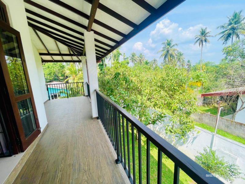 House for sale in Athurugiriya