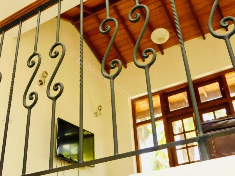 House for sale in Thalawathugoda