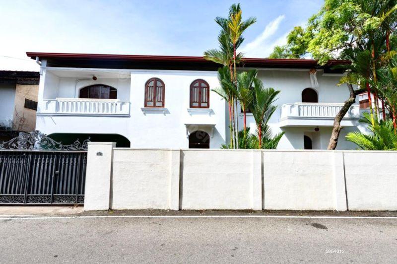 House for sale in Nugegoda