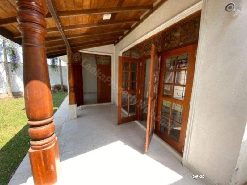 House for sale in Rajagiriya