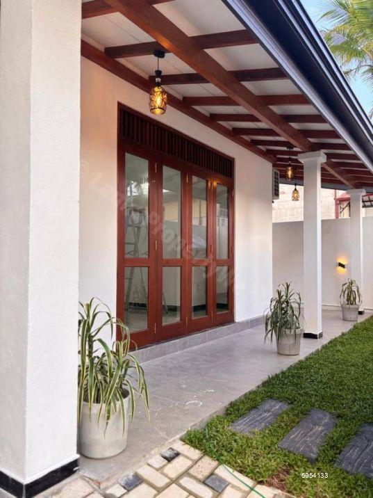 Exterior - House for sale in Polgasowita