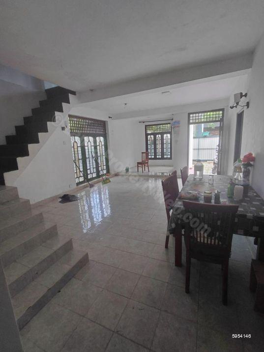 Dining room - House for rent in Panadura