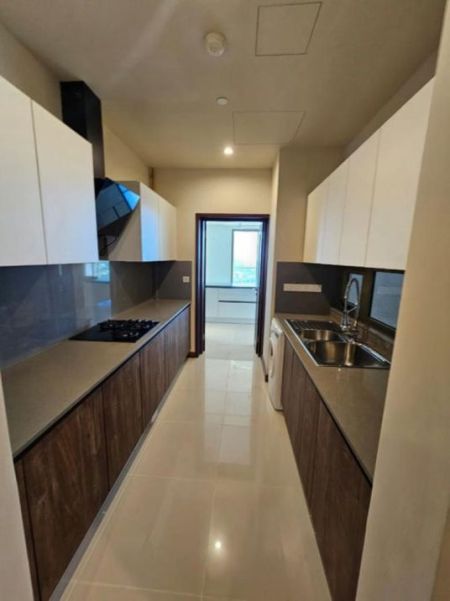 Kitchen - The Grand - 04 Bedroom Unfurnished Apartment for Sale in Colombo 07 (A2981)