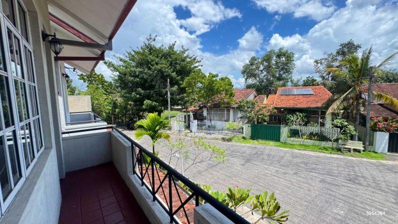 House for sale in Ja Ela