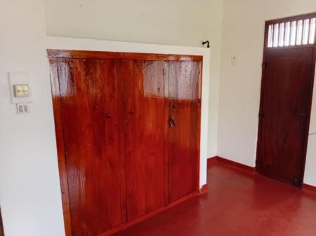 Kitchen - Spacious 5-Bedroom Property with Garden & Commercial Potential in Park Road Colombo 05
