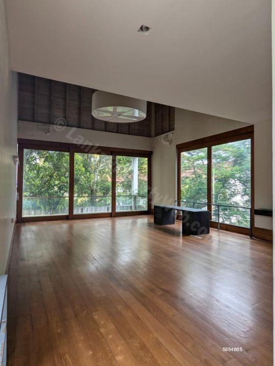 Living Room - House for rent in Colombo 3
