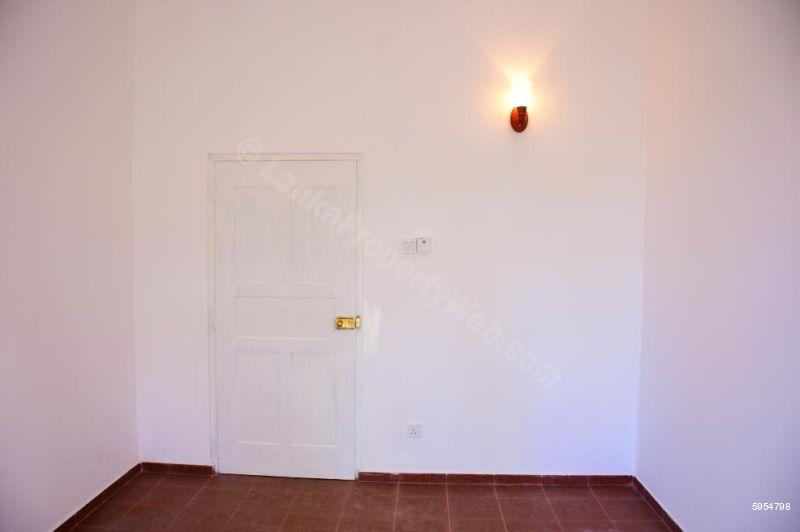 House for rent in Rawathawatta