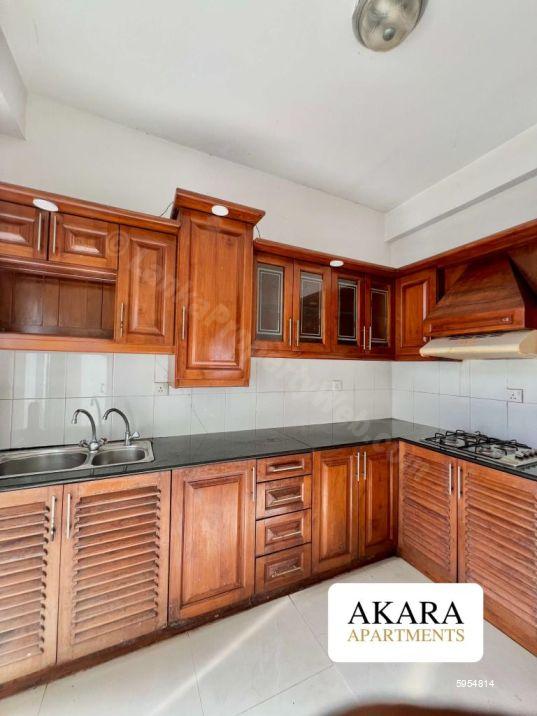 Kitchen - Apartment for rent in Colombo 4