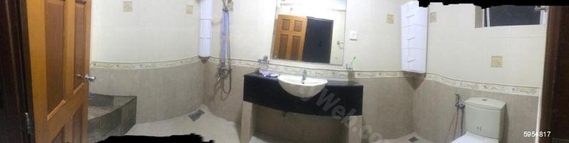 Bathroom - Apartment for rent in Colombo 4