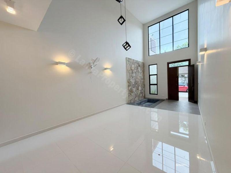 House for sale in Dehiwala
