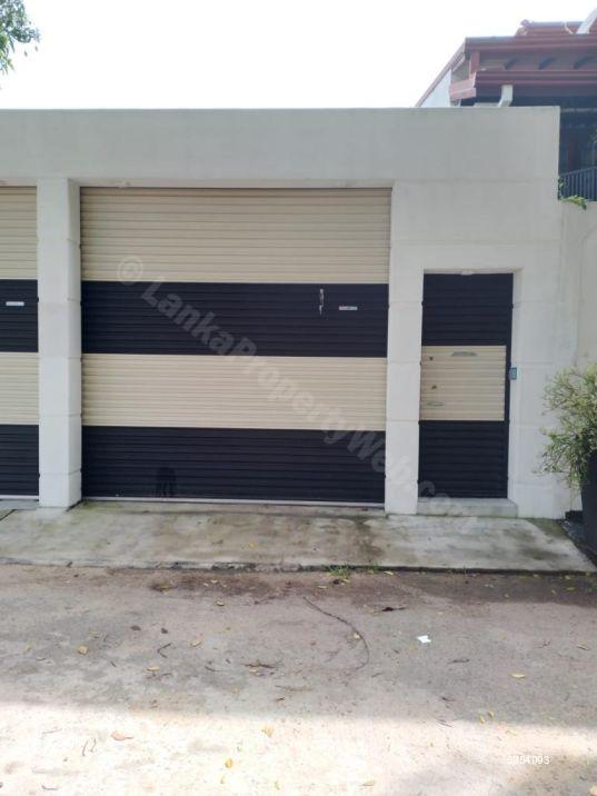 House for sale in Negombo