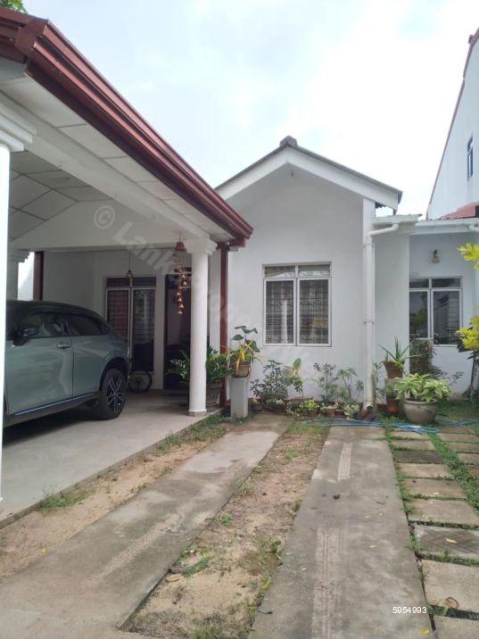 House for sale in Negombo