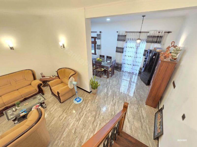 House for sale in Negombo