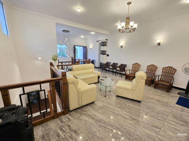 House for sale in Negombo