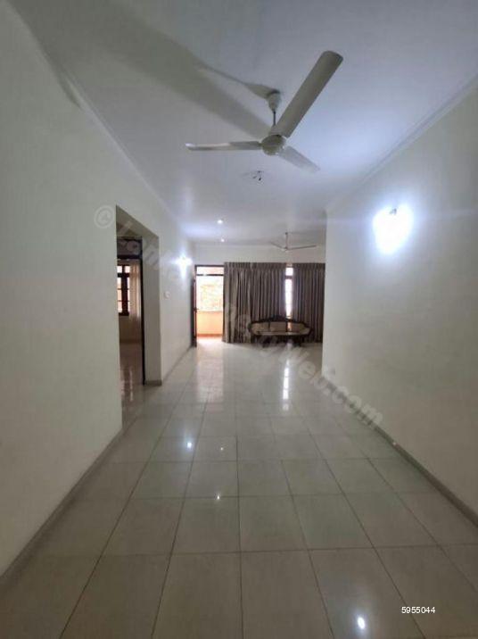 Commercial for rent in Colombo 3