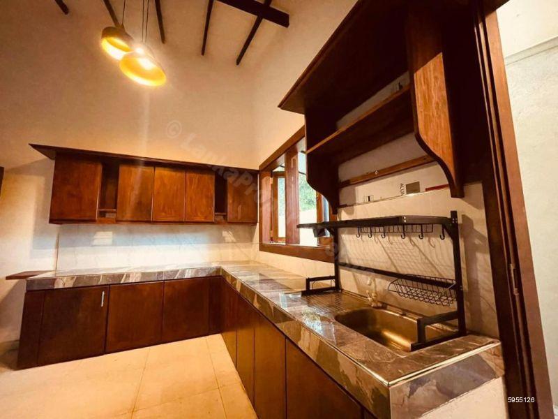 House for sale in Kottawa