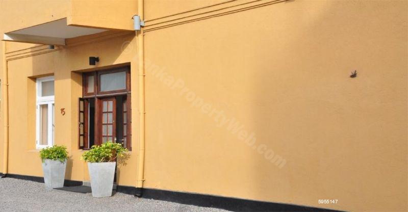 Commercial for sale in Colombo 3