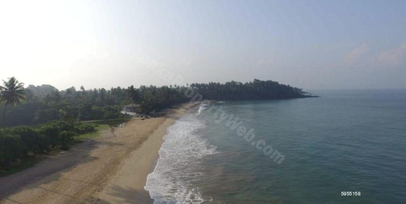 Beachfront land for sale in Kosgoda
