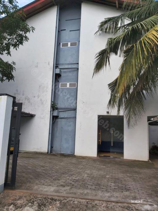 Commercial for sale in Colombo 7