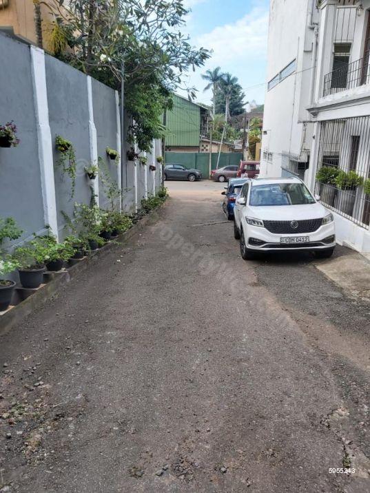 Commercial for sale in Colombo 7