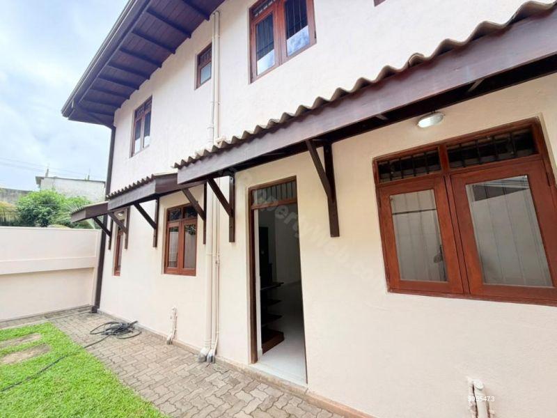 Exterior - House for sale in Pita Kotte