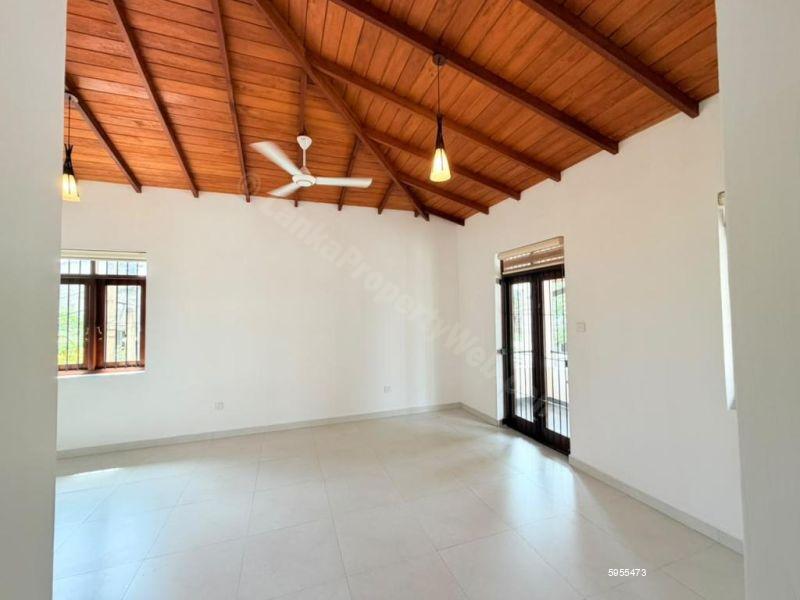 House for sale in Pita Kotte