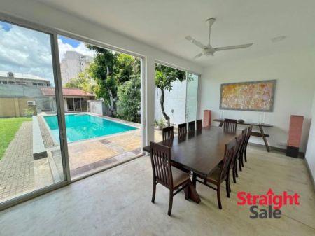 Dining room - Luxury Home for Rent in Nawala [HR 01]