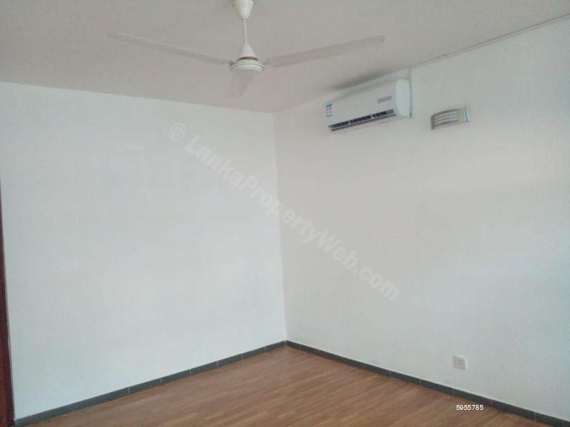 House for rent in Colombo 8