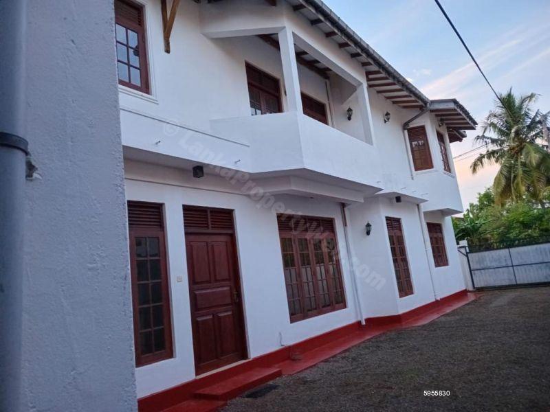 Exterior - House for sale in Moratuwa