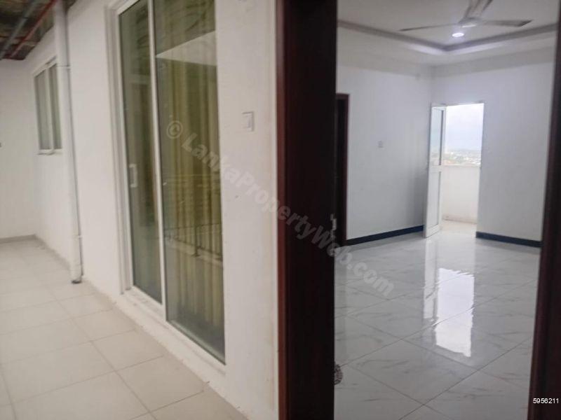 Apartment for sale in Dehiwala