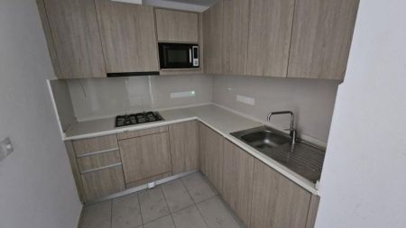 Kitchen - 3 Bed Trizen Apartment For Rent (Furnished)