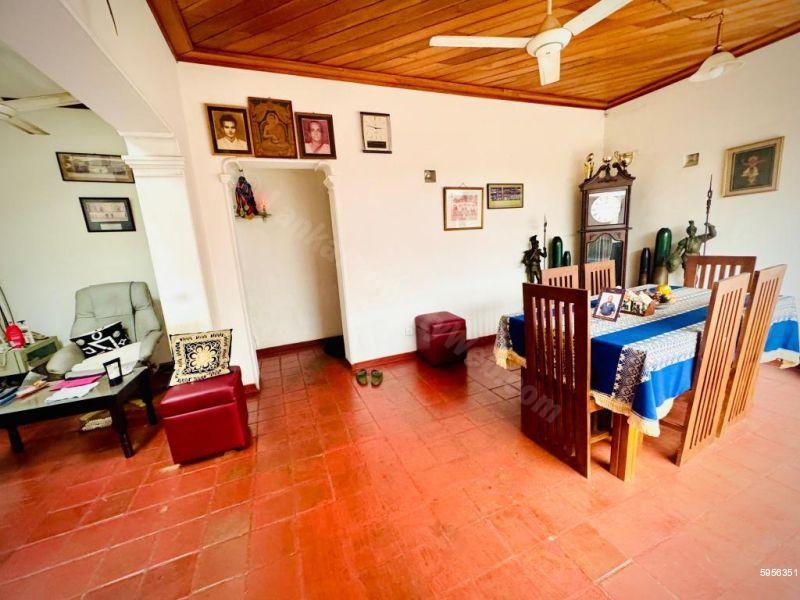 House for sale in Thalawathugoda