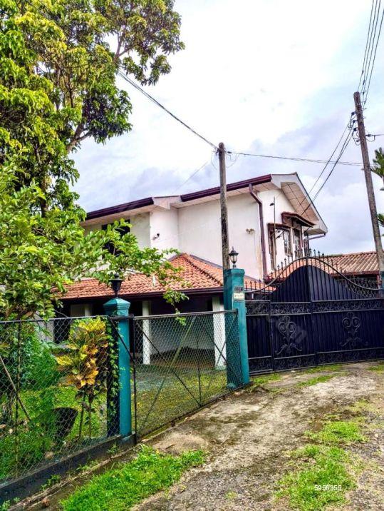 House for sale in Piliyandala