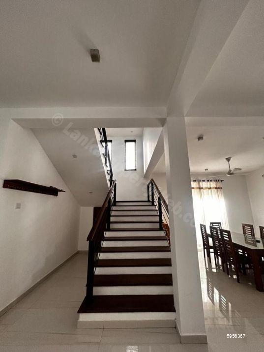 House for sale in Rathmalana