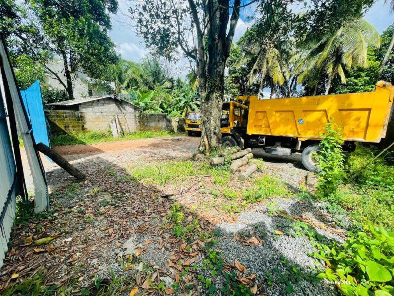 Bare Land for sale in Malabe