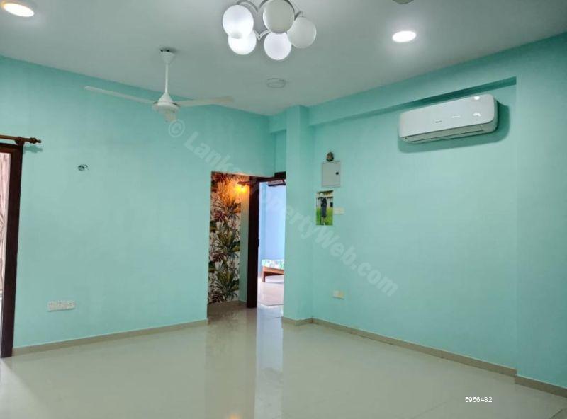 Apartment for sale in Colombo 6
