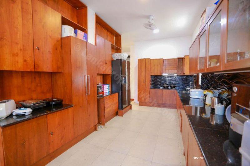 House for sale in Nugegoda