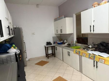Kitchen - (BH203) Large House for Sale in Uswetakeiyawa