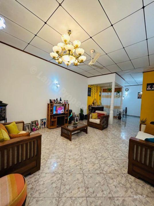House for sale in Piliyandala