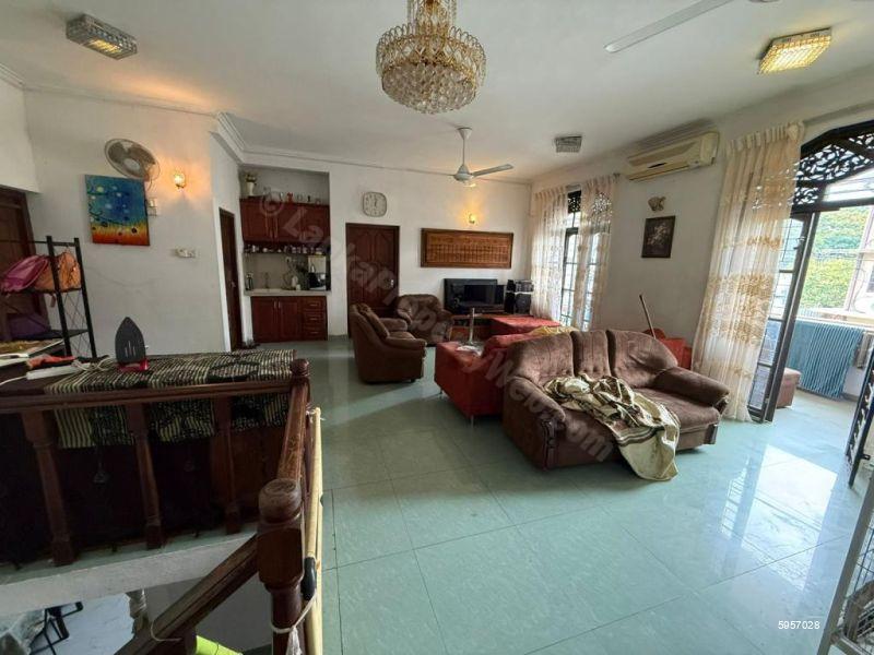 Living Room - House for rent in Colombo 5