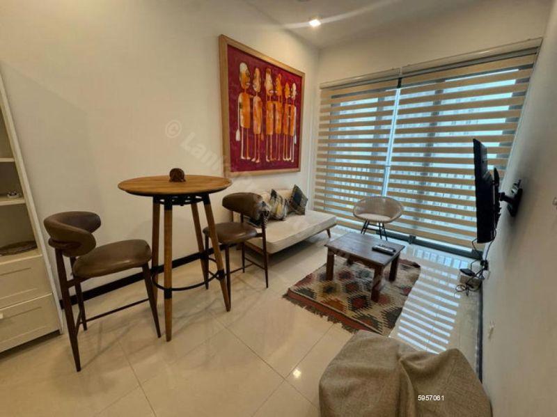 Living Room - Apartment for rent in Colombo 2