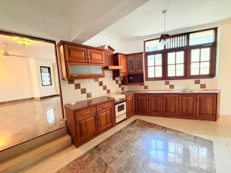 Kitchen - (SH1598) Luxury 3-Storey House for Sale in Rajagiriya