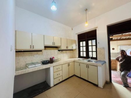 Kitchen - (RH397) 5BR Elegant House for Sale in Ratmalana