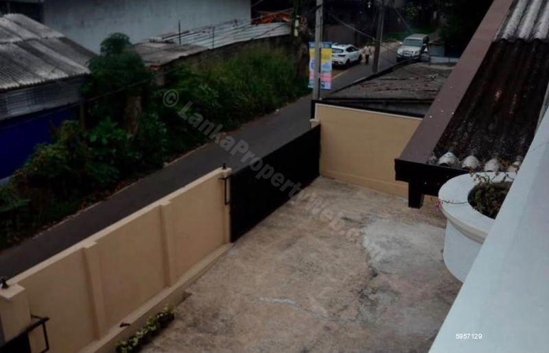 House for sale in Maharagama