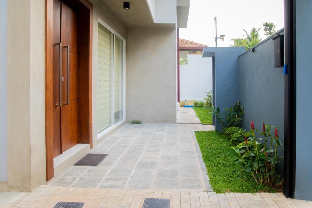 Exterior - House for sale in Battaramulla