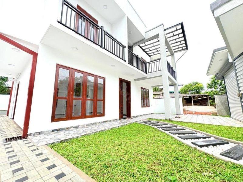 Exterior - House for sale in Kelaniya