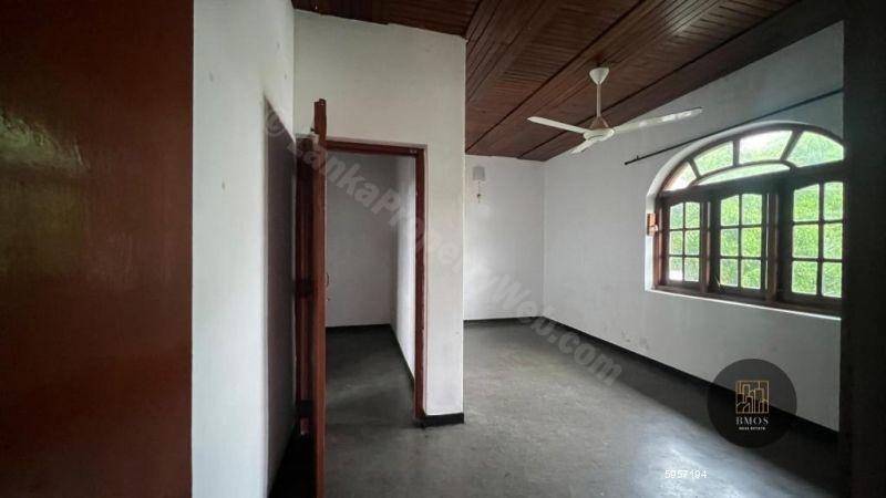 House for sale in Nawala