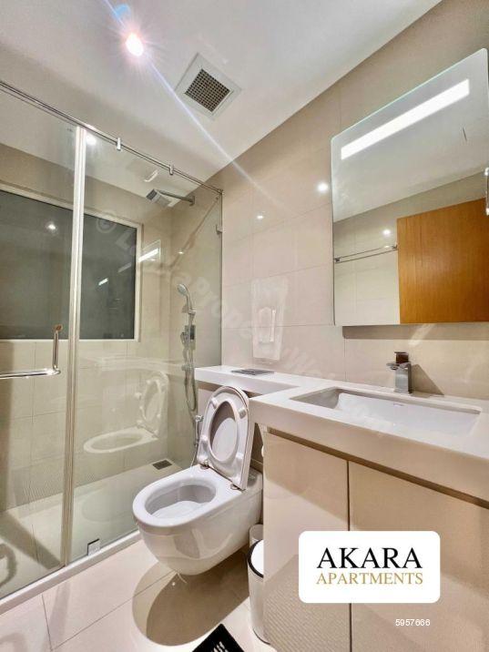 Bathroom - Apartment for rent in Colombo 2