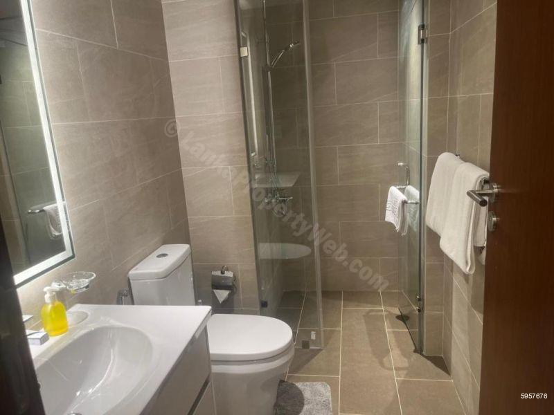 Bathroom - Apartment for rent in Colombo 2
