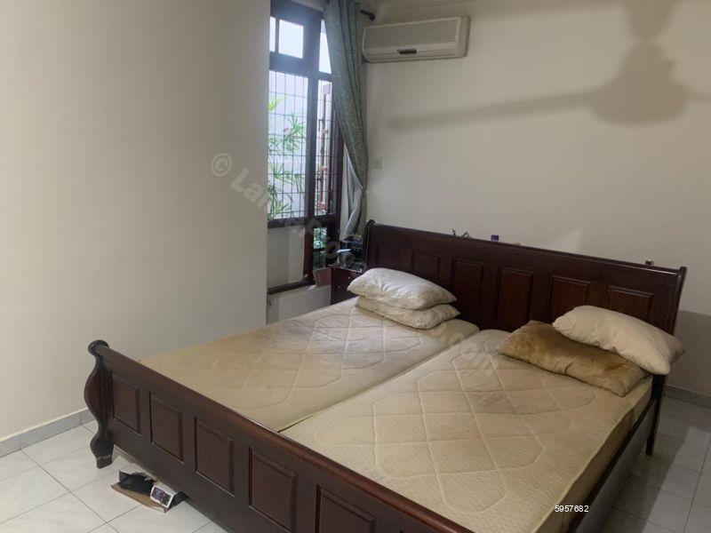 House for sale in Colombo 8